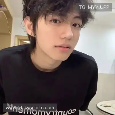 经裙瀚